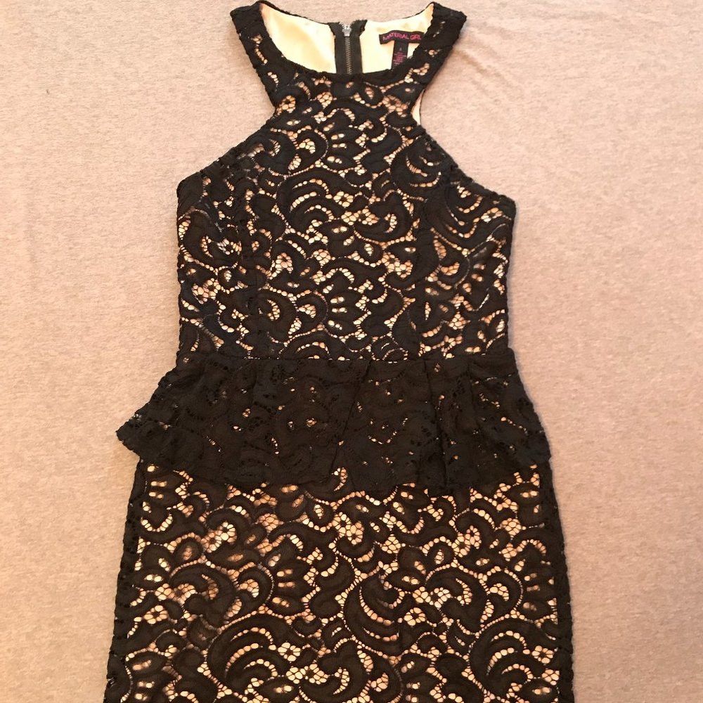 Gorgeous lace party mini dress - Junior size Small